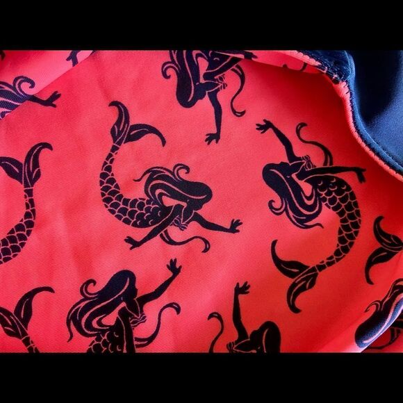 Wonder Nation REVERSIBLE 1 Piece Mermaid Swimsuit - Picture 7 of 7